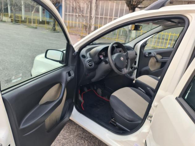 Fiat Panda 1.2 Dynamic Natural Power - Foto 8