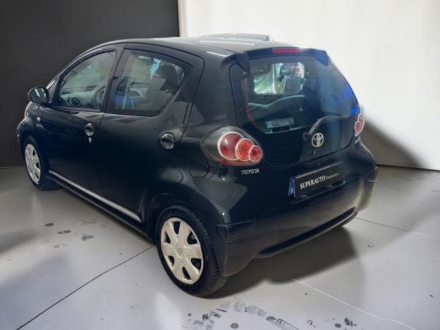 Toyota Aygo 1.0 12V VVT-i 5 porte Sol - Foto 4