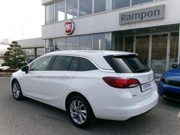 Opel Astra 1.5 Turbo 122 cv Business Elegance MT6 - Foto 5