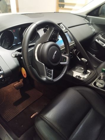 Jaguar E-Pace R-Dynamic - Foto 2