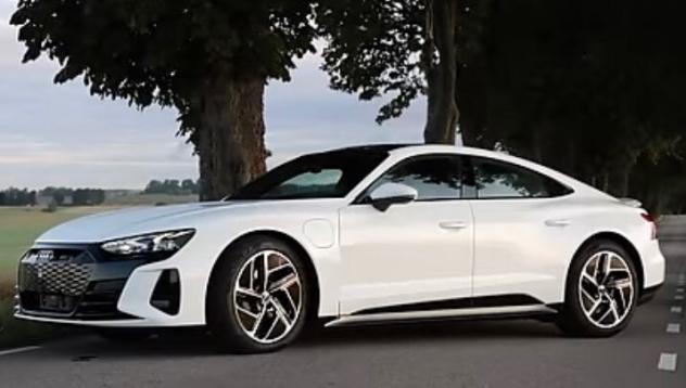 Audi E-tron GT quattro
