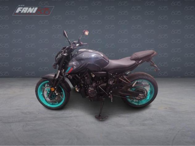 YAMAHA MT-07 2022 - Foto 4
