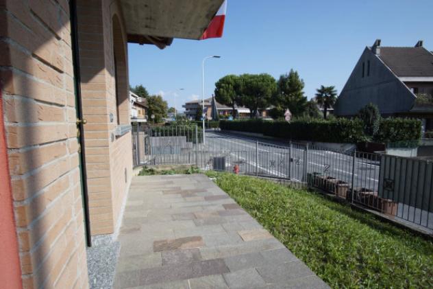 Appartamento di 95 m² con 3 locali e box auto in vendita a Azzano San Paolo - Foto 4