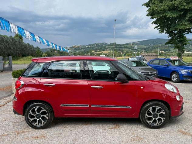 " FIAMMANTE" Fiat 500L 1.3 Multijet 95 CV Urban - Foto 6