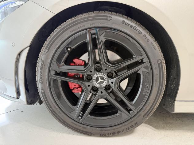 Mercedes-Benz CLA CLA 180 Automatic Shooting Brake Premium AMG - Foto 10