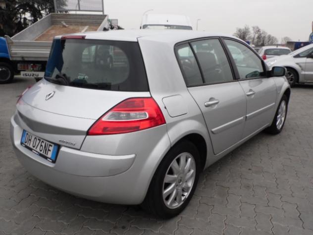 RENAULT Megane Mégane 1.9 dCi/130CV 4p. rif. 8432898 - Foto 6