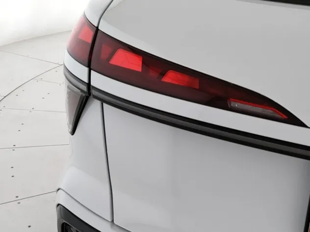 AUDI Q3 2.0 TFSI S LINE EDITION QUATTRO 265CV S-TRONIC - Foto 7