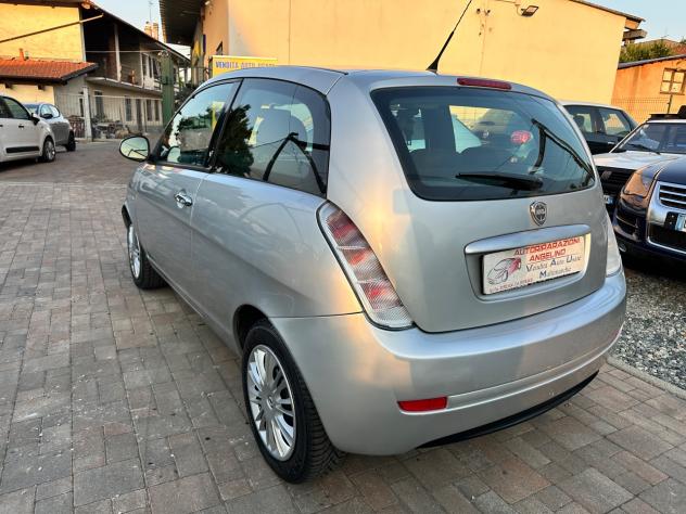 Lancia Ypsilon 1.2 Benzina - Foto 10