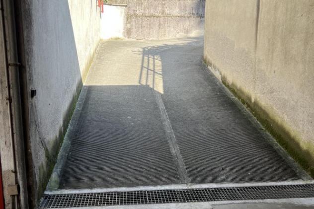 Box / Garage di 80 m² in vendita a Legnano - Foto 4