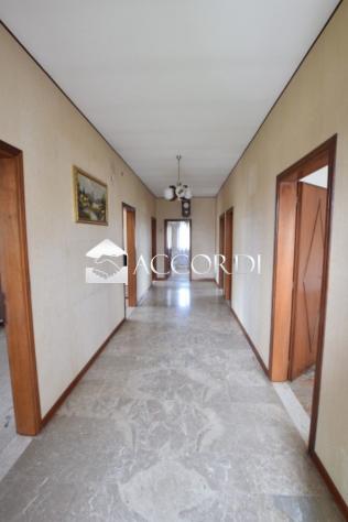 CASA INDIPENDENTE di 4 vani e di 196 mq (ASOLO) rif. BL072S - Foto 4