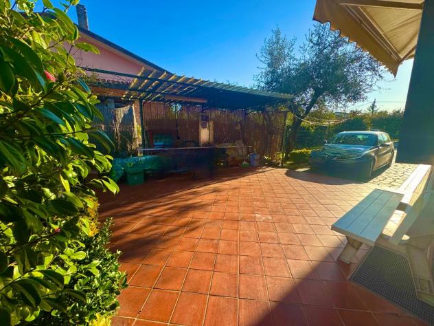 Villetta bifamiliare in vendita a Romagnano - Massa 126 mq Rif: 1305086