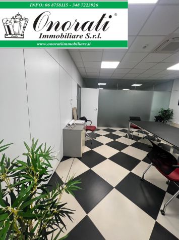 MQ 320 GUIDONIA MONTECELIO, VIA LAGO DEI TARTARI ZONA INDUSTRIALE, Rif.V-651. - Foto 7