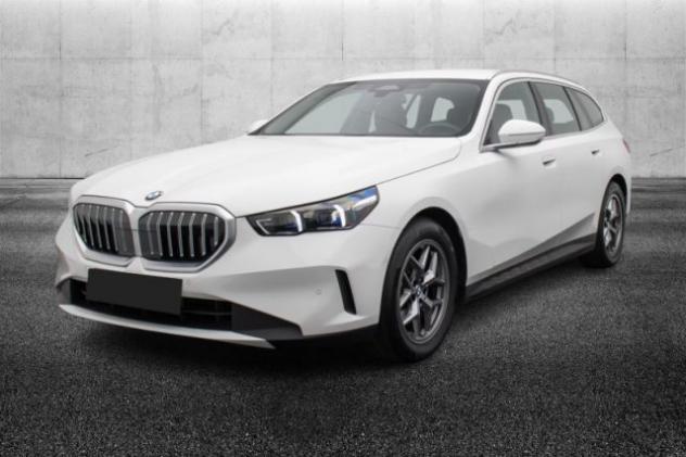 BMW 520 d 48V sDrive Touring rif. 23806909