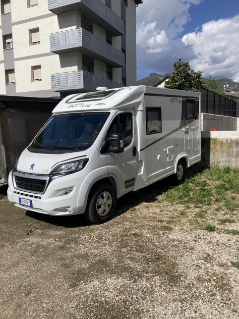 Camper semintegrale giottilinecompact 60 privilege