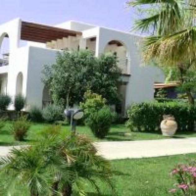 Trezene Village S.a.s. di Carlo Montone & C.