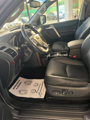 Toyota Land Cruiser 5p 2.8 d-4d Lounge AUTOMATICA + GANCIO TRAINO IVA ESCLUSA - Foto 10