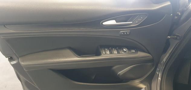 Alfa Romeo Stelvio 2.2 Turbodiesel 210 CV AT8 Q4 Executive - Foto 3