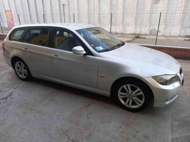 BMW 320 d cat xDrive Touring Eletta 4x4 rif. 23932170 - Foto 8