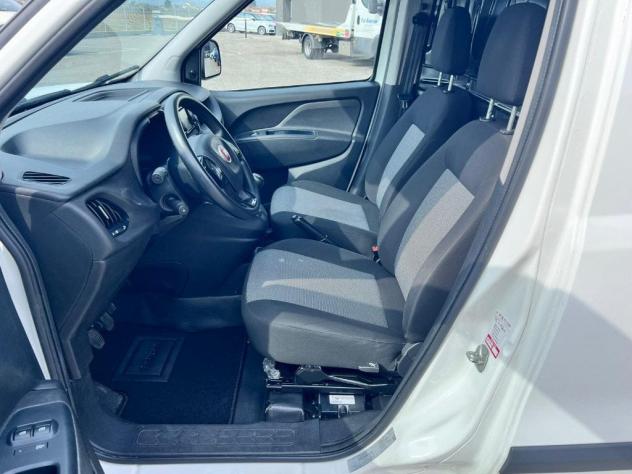 FIAT Doblò 1.6 MJT 105CV S&S PL-TA Cargo Maxi XL Business - Foto 5