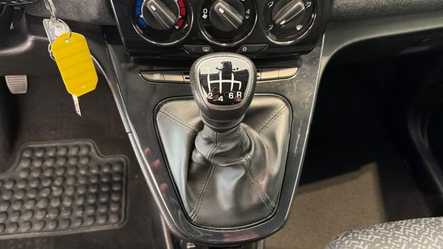 Lancia Ypsilon III 2021 HYBRID 5 PORTE 1.0 - Foto 7