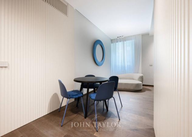 Appartamento di 75 m² con 5 locali in affitto a Milano