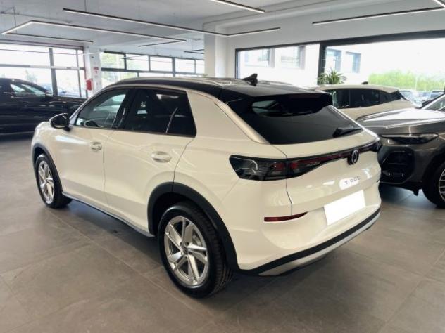 VOLKSWAGEN T-Roc 1.5 eTSI ACT 115 CV DSG Style KM0 MY26 rif. 23770120 - Foto 7
