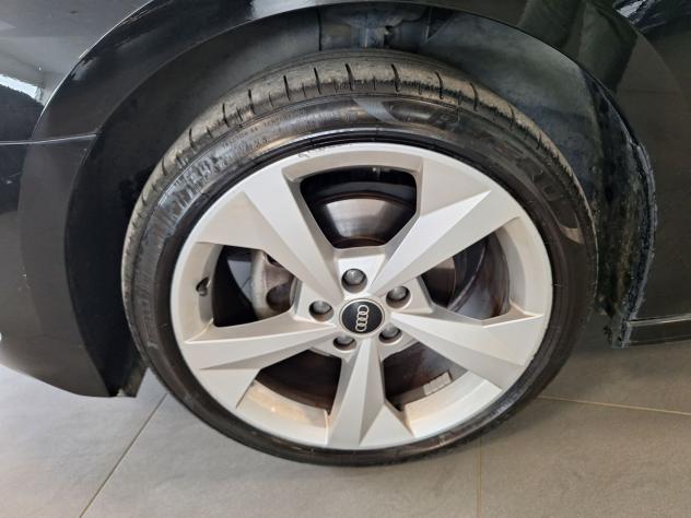 Audi A3 Sportback 30 g-tron S tronic Business Advanced - Foto 6