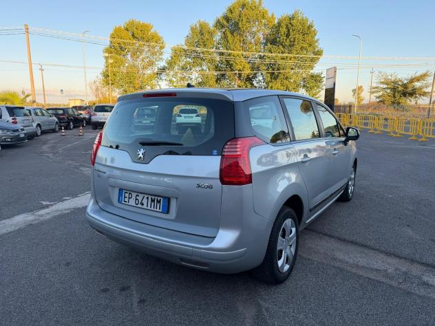 Peugeot 5008 1.6 HDI 115CV ACTIVE 5 POSTI 2013 - Foto 3