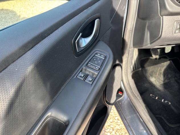 Renault Clio dCi 8V 75CV Start&Stop 5 porte Energy Zen - Foto 7
