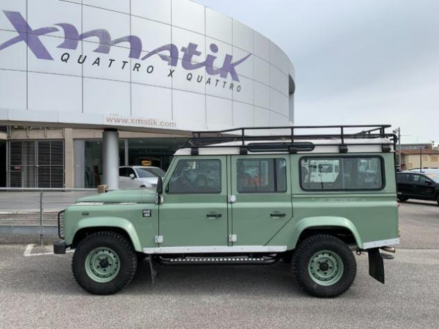 LAND ROVER Defender 110 2.2 TD4 Station Wagon Heritage Edition 7 posti rif. 24157264 - Foto 4