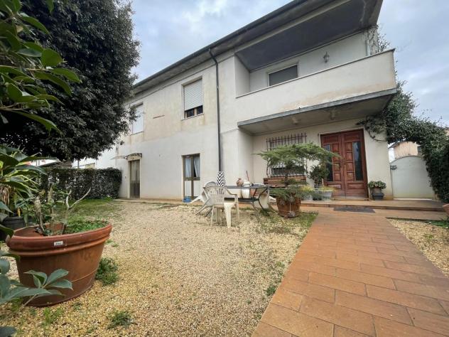 Porzione di casa in vendita a Lavoria - Crespina Lorenzana 190 mq Rif: 1241856