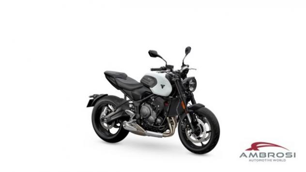 TRIUMPH Trident 660 rif. 23867696