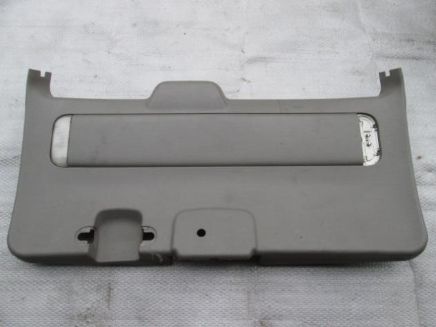 0378800 RIVESTIMENTO INTERNO INFERIORE PORTELLO POSTERIORE CHRYSLER VOYAGER 2.5 D 105KW 5P 5M (2004) RICAMBIO USATO 0RS74BD5AE 0RS74WL5AC