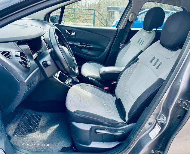 Renault Captur TCe 120 CV Automatica - Foto 10