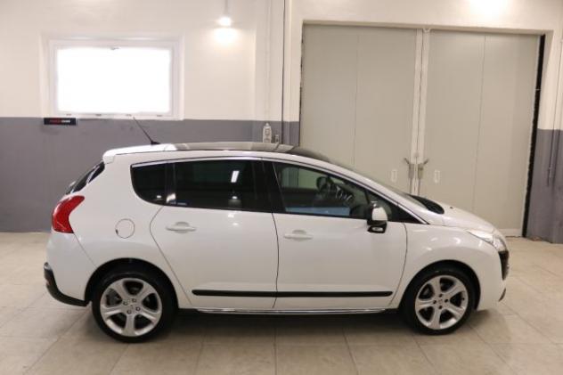 PEUGEOT 3008 2.0 HDi 150CV Business rif. 23976832 - Foto 7