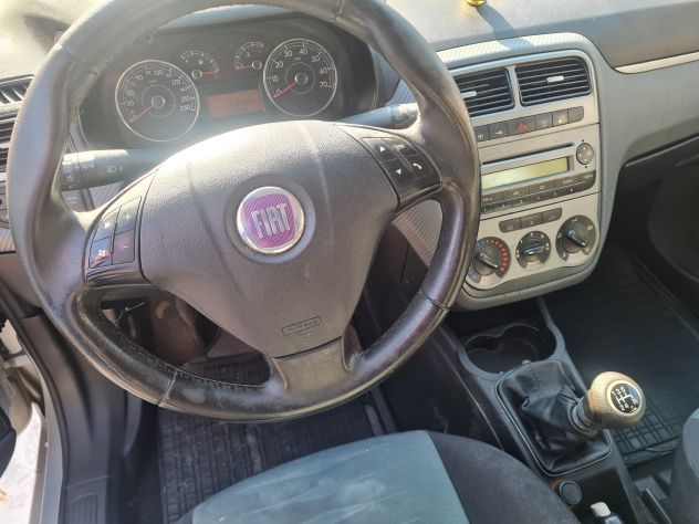 VENDO FIAT GRANDE PUNTO 5 P METANO ANNO 2009 - Foto 7