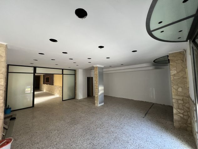 San Giovanni La Punta, bottega in affitto Rif. 3001 - Foto 2