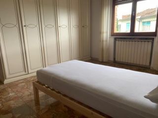 Stanza in appartamento in affitto a Siena