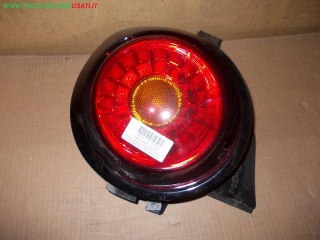 FANALE POST.S. CORNICE NERA ALFA ROMEO MITO (955-X6/QZ/10)  Parti elettriche  Fanaleria  Fanali  Fanale post. sx. ALFA ROMEO - MITO - 01-06-2008 -
