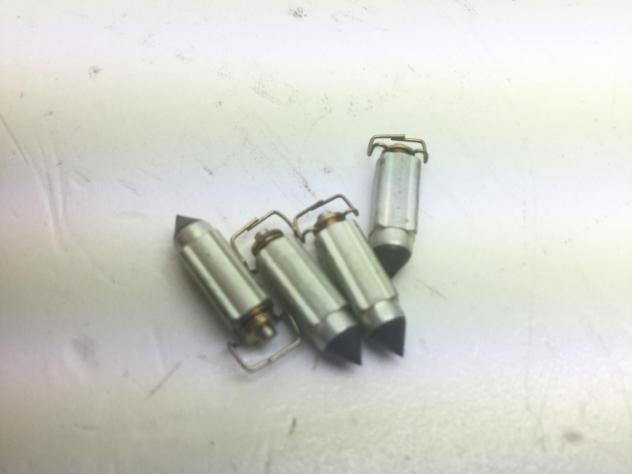 YAMAHA XJ S DIVERSION 600 KIT 4 SPILLI SPILLO TENUTA CARBURANTE 1998 4BR - Foto 3