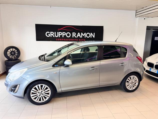 Opel Corsa 1.2 5 porte Edition - Foto 6