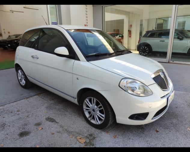 LANCIA Ypsilon 1.3 MJT 75 CV Platino rif. 23793024 - Foto 2
