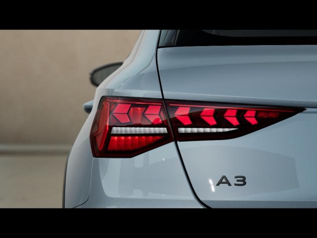 Audi A3 ALLSTREET Audi allstreet Business Advanced TFSI e 150 kW S tronic - Foto 7