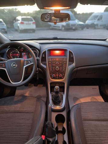 Opel Astra 1.4 Turbo 140CV Sports Tourer Cosmo - Foto 10