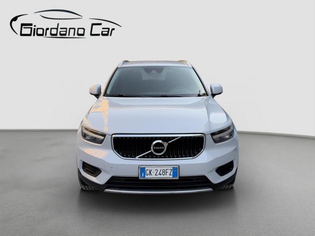 Volvo XC40 T3 Momentum Pro Automatico - Foto 2