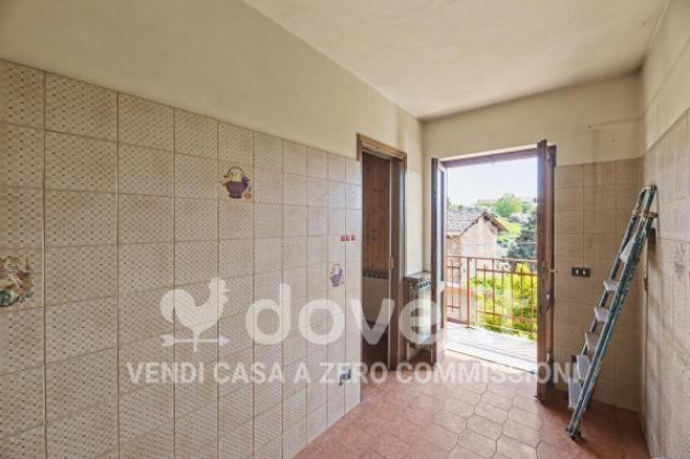 Casa indipendente di 263 m² con più di 5 locali in vendita a Divignano - Foto 11