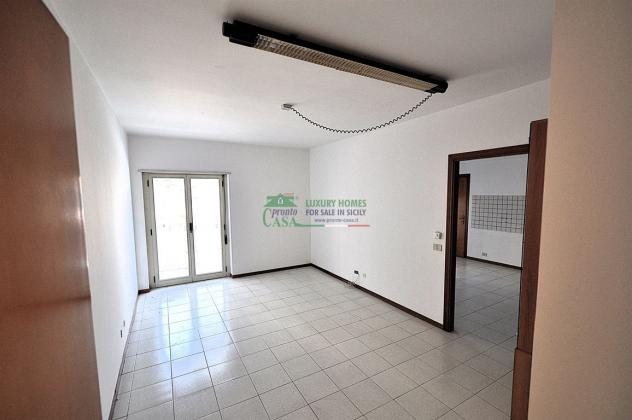 Rif. 8215 - Appartamento per Ufficio "Risorgimento "