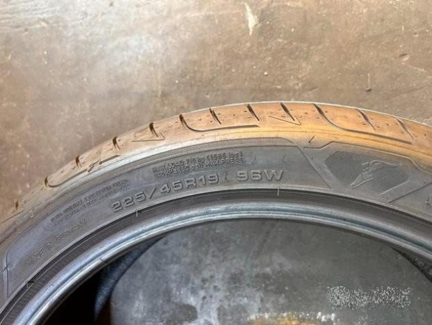 2 gomme 225 45 19 goodyear a3256 - Foto 8