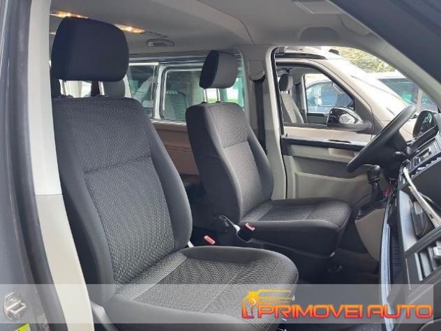 VOLKSWAGEN Caravelle 2.0 TDI 102CV PC Trendline rif. 18953336