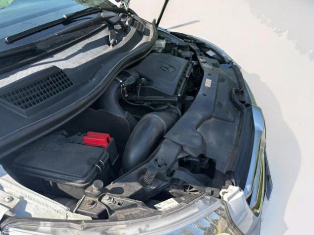 MERCEDES-BENZ V 220 d Sport Long rif. 23829407 - Foto 4